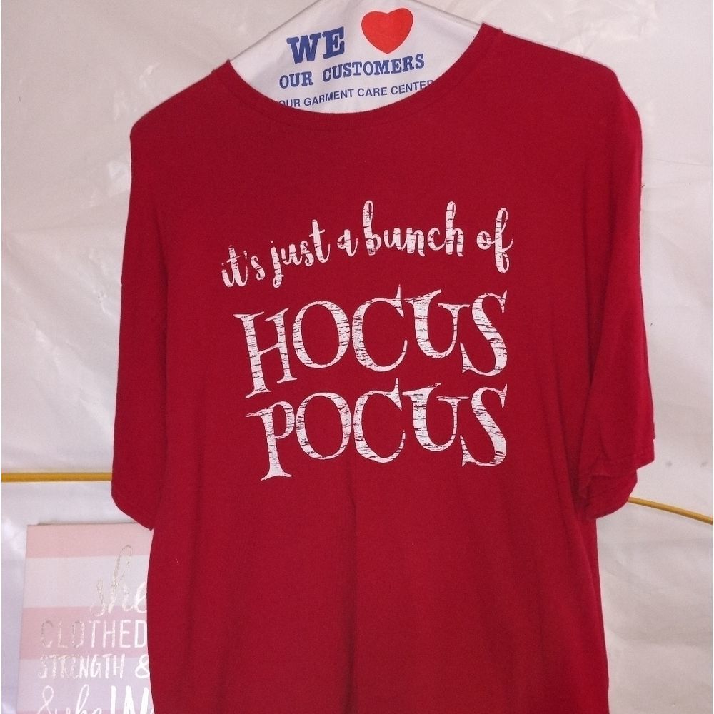 🐮 🐄 Hocus Pocus HALLOWEEN SHORT SLEEVE T-SHIRT